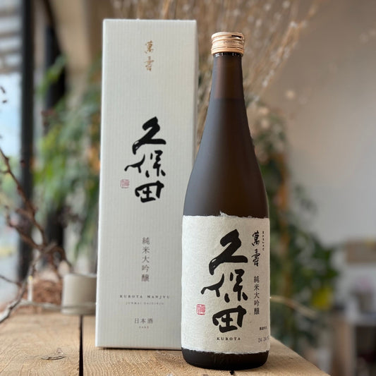久保田萬壽是什麼酒?高端日本清酒的代表,香氣、口感與飲用時機全解析